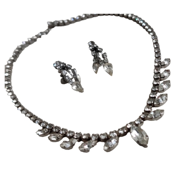 Made in Austria Art Deco Style Crystal Set Necklace and Earrings - Picture 14 of 14